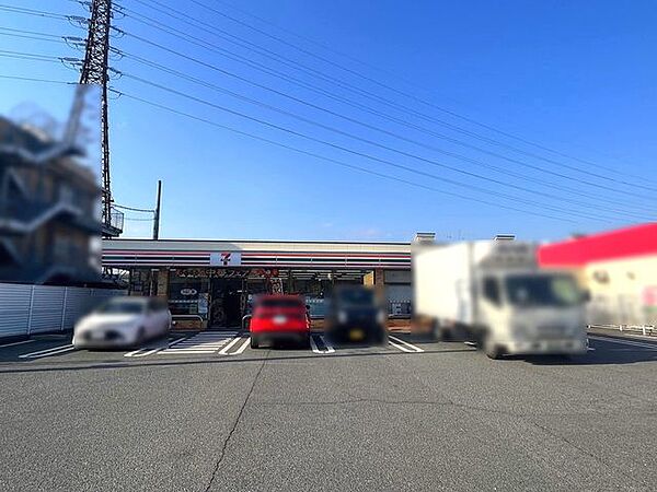 セブンイレブン 交野私部4丁目店 400m