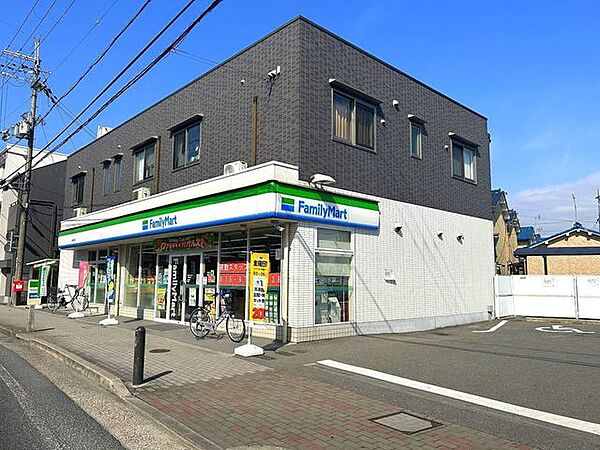 ファミリーマート 八幡千束店 350m