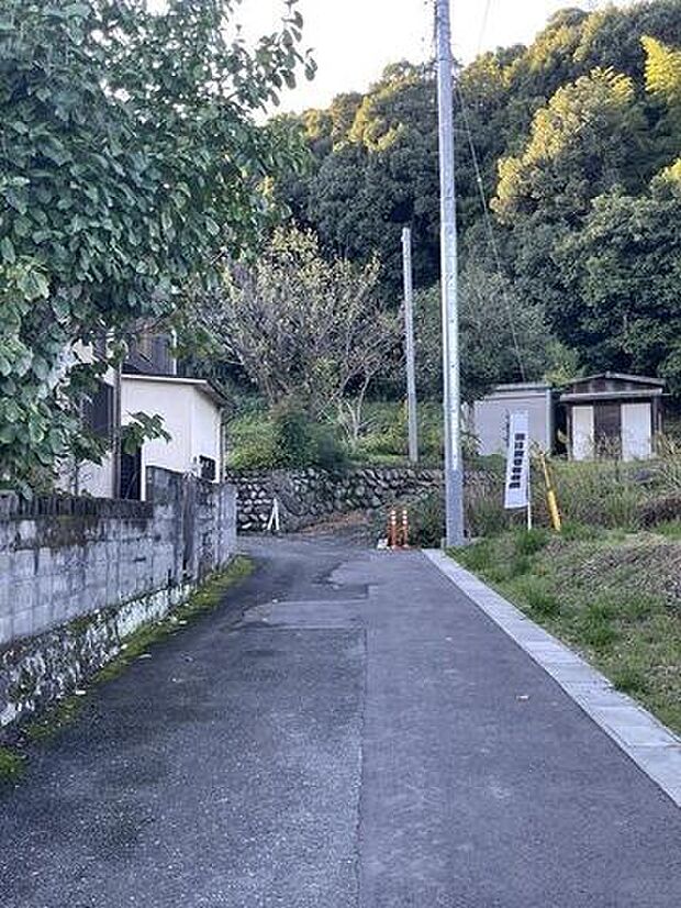 前面道路含む現地写真