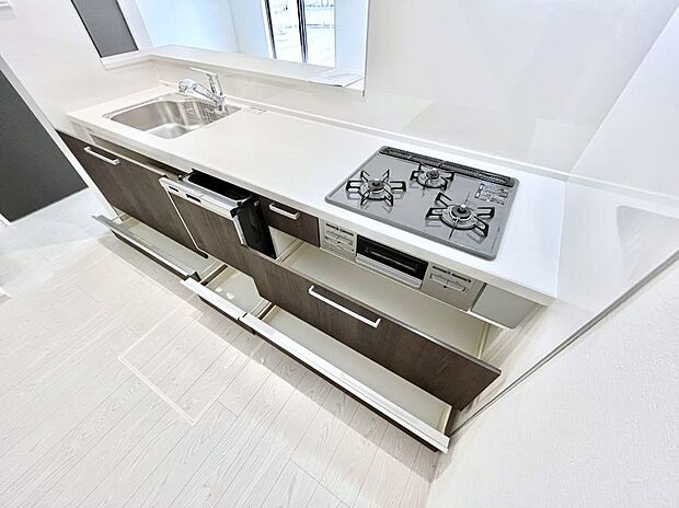 ◆2号棟◆使いやすさを優先したスライド式収納タイプ!