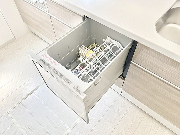 面倒なお片づけは食洗機にお任せ!家事の負担が減って、時間にも気持ちにもゆとりができます。