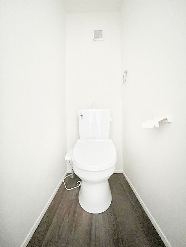 トイレは安心の2箇所!朝のバタバタも一安心です。