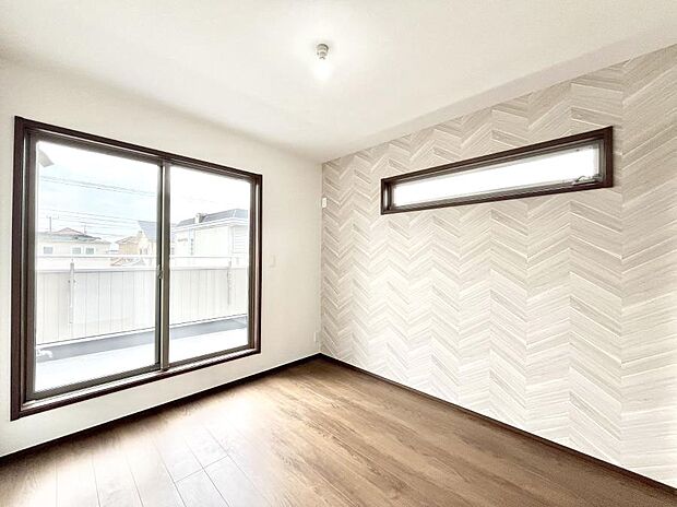 〜Bed Room〜　子供部屋はお子様にとって大変重な役割があります。子供一人で過ごす空間を与えることで、宿題や勉強時間も自然と増えまた自ら部屋の片付けや掃除なども促すことに繋がります。