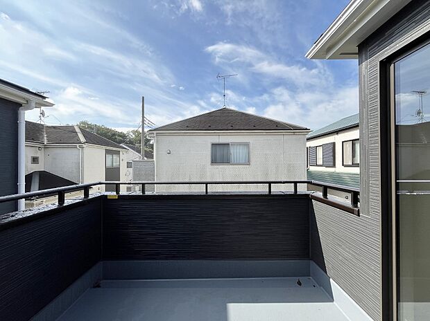 開放感あるルーフバルコニー