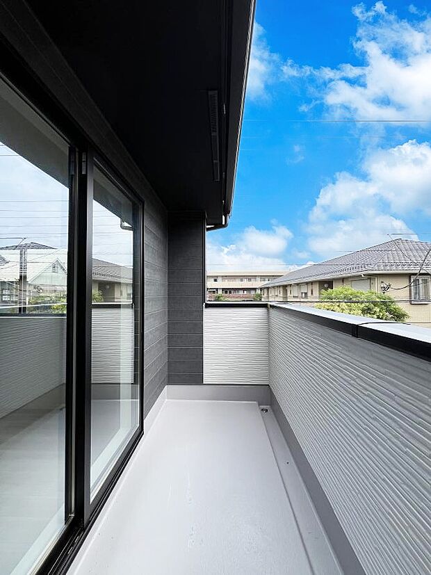 風通しの良いバルコニー