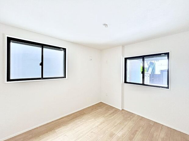 2面採光を確保した明るい空間。家族みんなが快適な暮らしを実現する設計です。