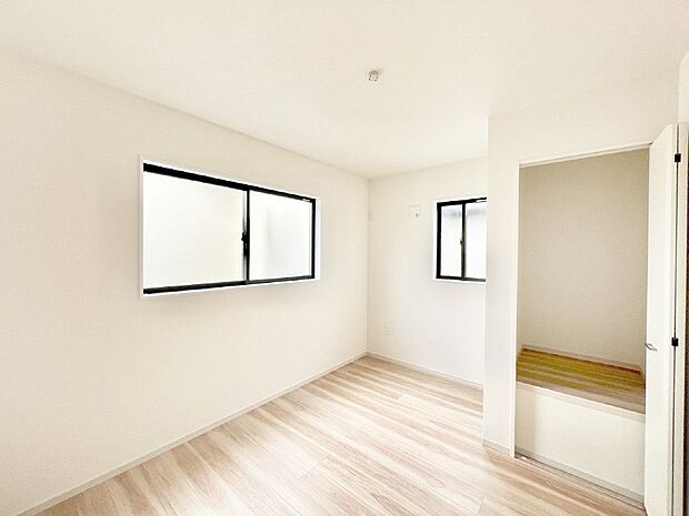 ◆1号棟◆〜Bed Room〜　子供部屋はお子様にとって大変重な役割があります。子供一人で過ごす空間を与えることで、宿題や勉強時間も自然と増えまた自ら部屋の片付けや掃除なども促すことに繋がります。