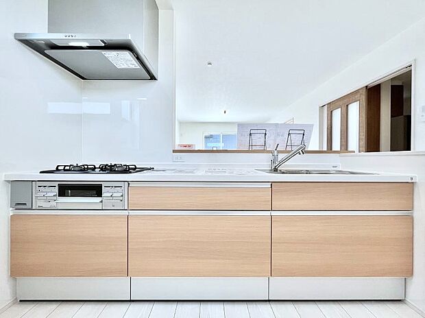 ゆとりあるキッチンではご家族と楽しくお料理ができます。