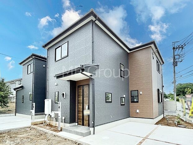 たっぷりの陽光と心地よい風が舞い込む住まい