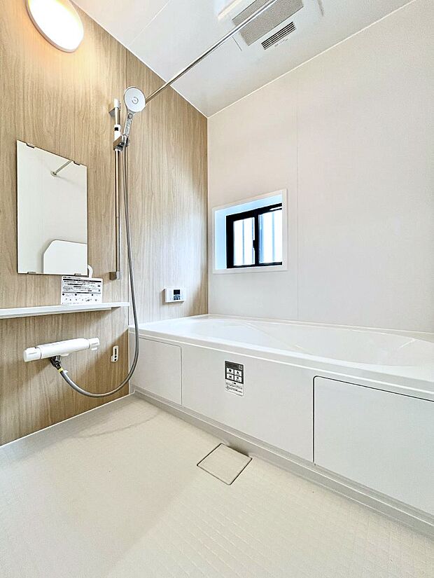 一日の疲れを癒やす大切なバスタイム。ゆっくりとお風呂を楽しんで疲れをとりたいですね！  