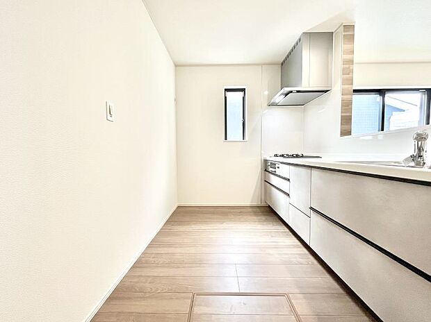 ゆとりあるキッチンではご家族と楽しくお料理ができます。