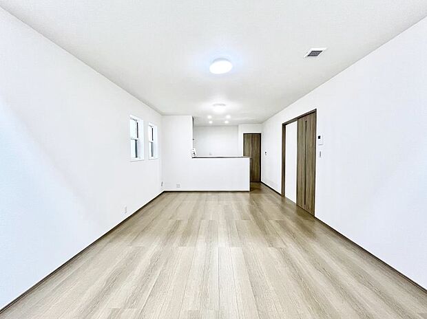 ◆2号棟◆〜Living〜　ここにはみんなが集い、食事と楽しい会話が始まる。話に夢中になりすぎて、ついつい時を忘れ夜半過ぎになってしまう。そんな束の間の幸せを感じさせてくれる場所でありたい。