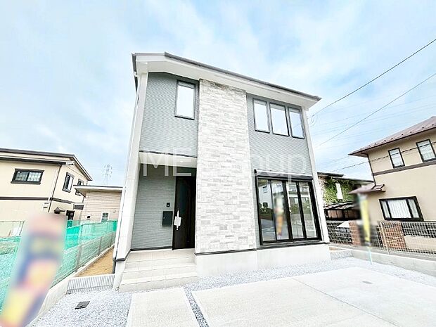 たっぷりの陽光と心地よい風が舞い込む住まい