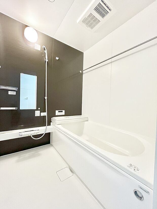 一日の疲れを癒やす大切なバスタイム。ゆっくりとお風呂を楽しんで疲れをとりたいですね！  