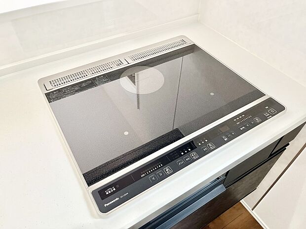 後片付けもスムーズなIHクッキングヒーターでお料理も手軽に楽しく!