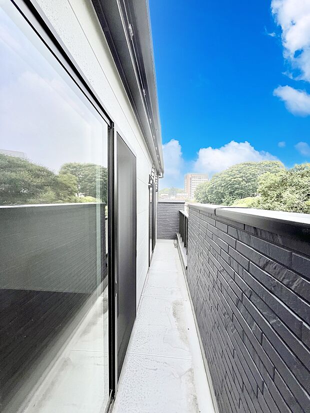 気持ちよい陽光と風を感じられます