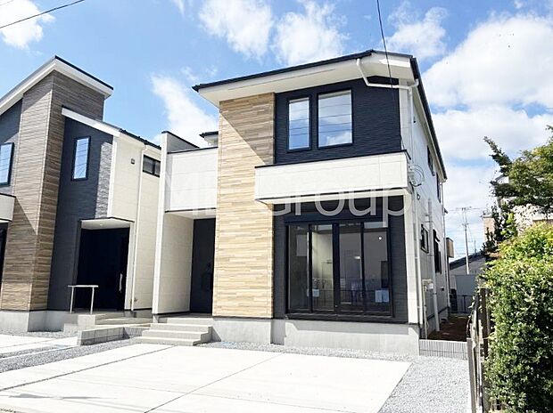 ◆1号棟◆〜Exterior〜　周辺には学校や買物施設もあり生活、子育てに適した環境が広がっています！「永住地」として、物件のご見学だけではなく、周辺の環境や通学できる学校についてもご相談ください！