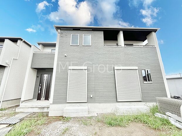 たっぷりの陽光と心地よい風が舞い込む住まい 