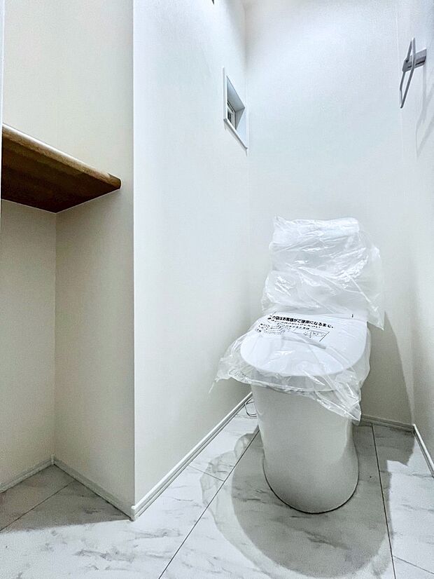 トイレは1階と2階それぞれに配置されていてとても便利です。 