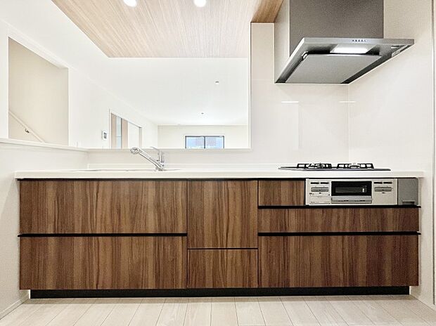 お料理を効率的に、楽しく！システムキッチン    