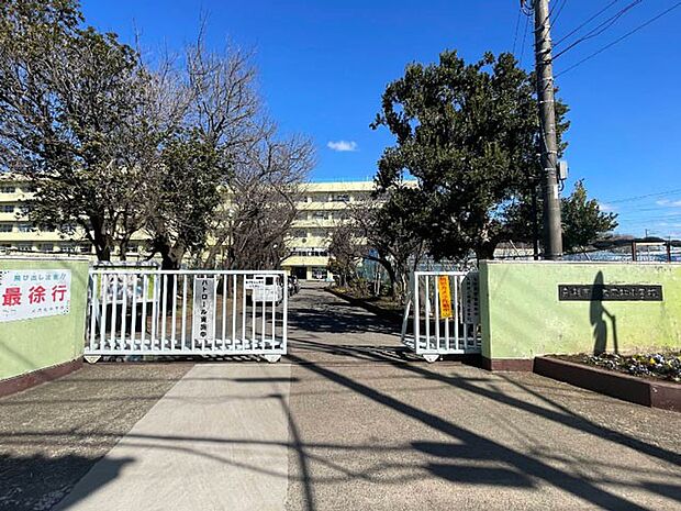 小学校 550m 船橋市立大穴北小学校