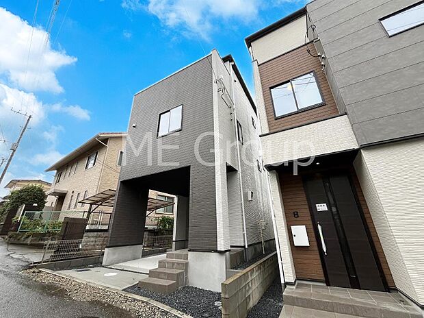 溢れる陽光でご家族の笑顔も輝く