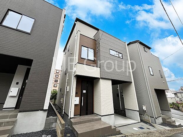 溢れる陽光でご家族の笑顔も輝く  