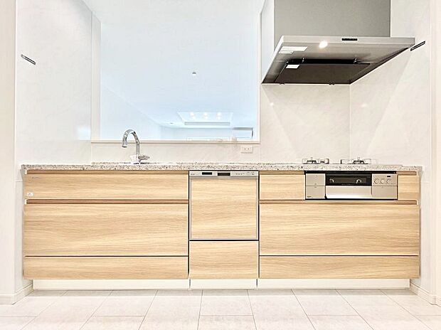 毎日使うキッチンだから、使いやすさ&お手入れのしやすさにこだわりました。