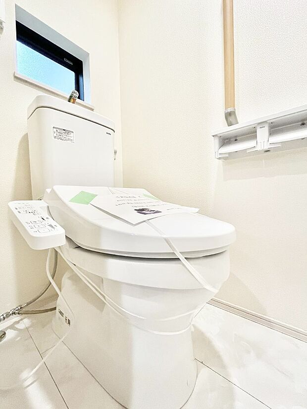 トイレは1階と2階それぞれに配置されていてとても便利です。 