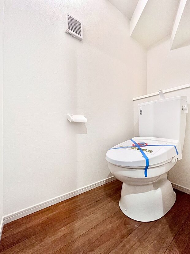 トイレは1階と2階それぞれに配置されていてとても便利です。 