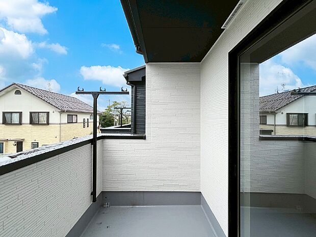 開放感あるルーフバルコニー