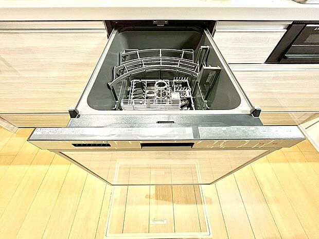 面倒なお片づけは食洗機にお任せ!家事の負担が減って、時間にも気持ちにもゆとりができます。