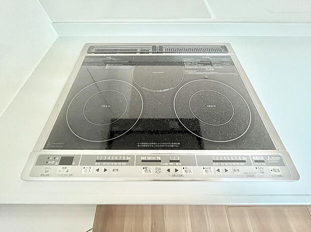 後片付けもスムーズなIHクッキングヒーターでお料理も手軽に楽しく!