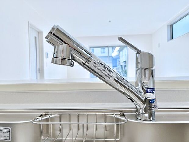 ◆1号棟◆いつでも清潔なおいしいお水を。一つの水栓で水道水と浄水を使い分け。