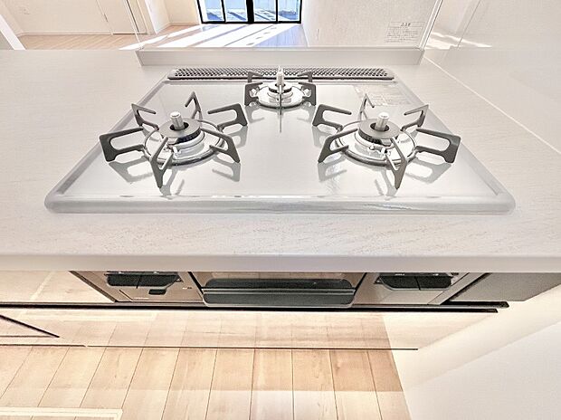 三口ガスコンロでお料理が一気にはかどりそう。  