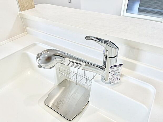 浄水器一体型のキッチンで洗い物用・料理用と切り替え簡単！キッチンワークをより快適にします！ 