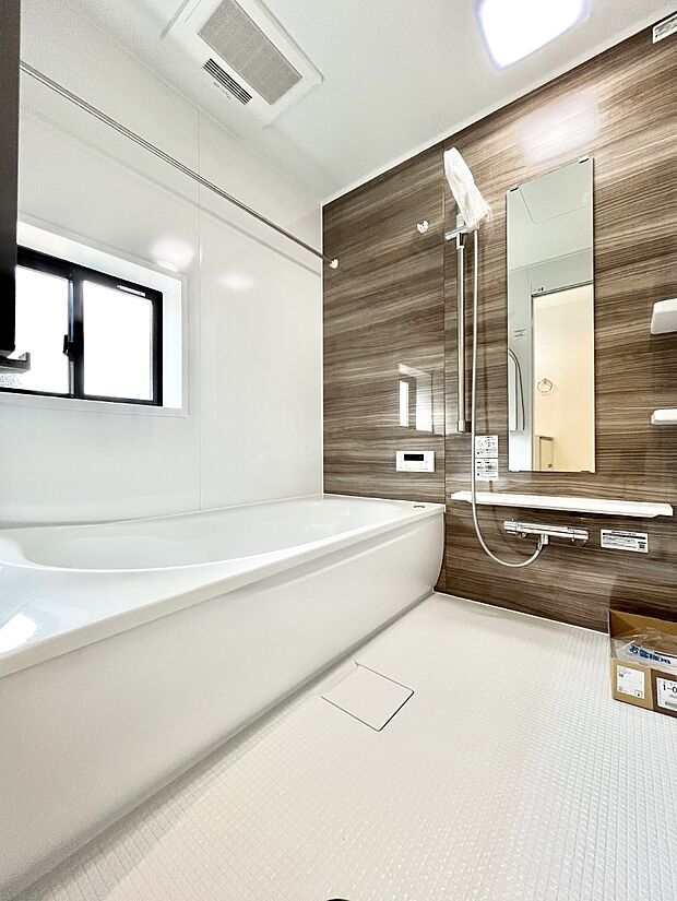 一日の疲れを癒やす大切なバスタイム。ゆっくりとお風呂を楽しんで疲れをとりたいですね！  