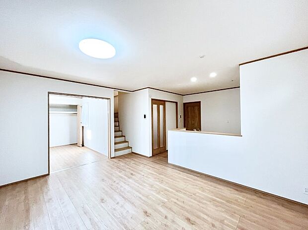 「ただいま」「おかえり」家族とのコミュニケーションが深まるリビングイン階段。