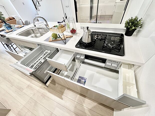 ◆NO.19◆使いやすさを優先したスライド式収納タイプ！