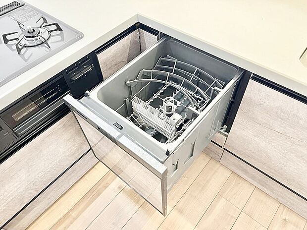 面倒なお片づけは食洗機にお任せ!家事の負担が減って、時間にも気持ちにもゆとりができます。