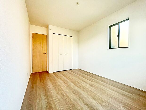 収納が充実しているので居住スペースを広々使えます