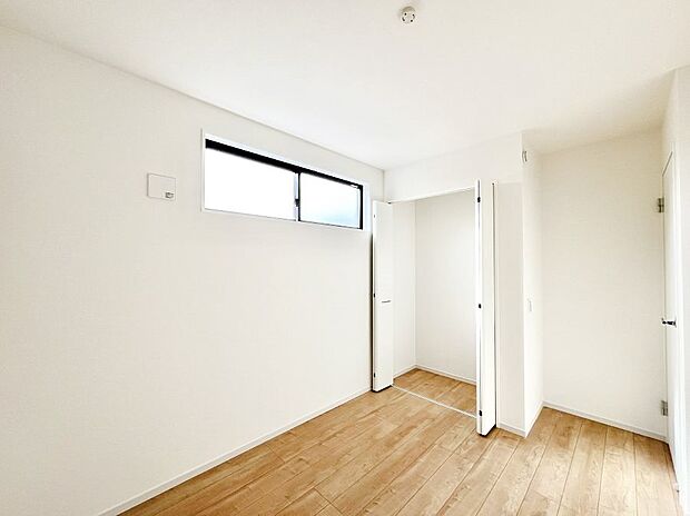 〜Service Room〜　忙しく過ぎゆく日常を置き去るほど、ゆったりした時間が流れる住環境。『快適』は「家」と「街」と「環境」が調和した時に訪れるだと改めて感じさせてくれます。