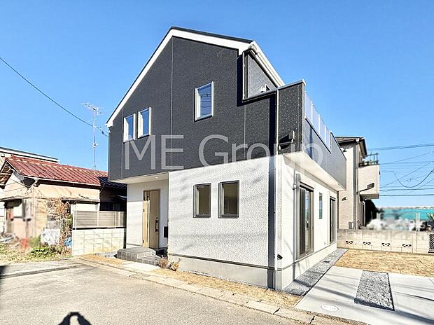 〜Exterior〜　「落ち着き」と「安らぎ」と「快適」を実現してくれます。いつ友人・親戚・来客が来ても決して油断しないハイスペックな邸宅。  