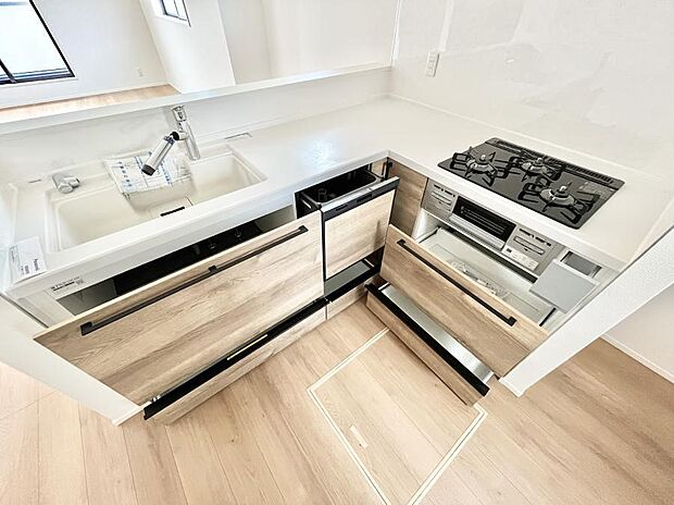 ◆3号棟◆使いやすさを優先したスライド式収納タイプ！