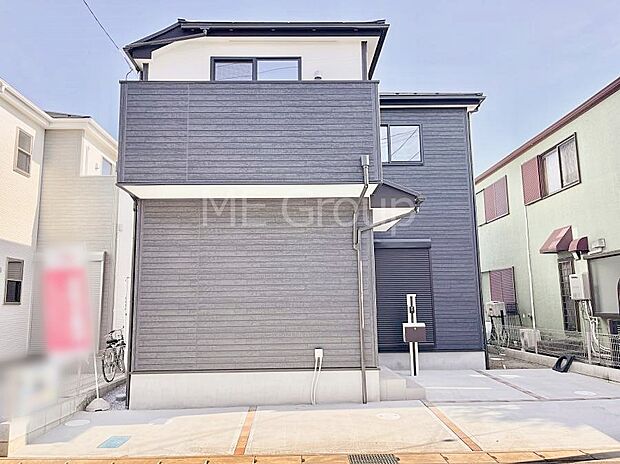 ◆3号棟◆~Exterior~ 首都圏で憧れのスローライフ♪緑に囲まれた土地は都会の喧騒を忘れられそう。四季を通じて自然と触れ合えるスポットが周辺には盛りだくさん!住みたくなる家。暮らしたい町。
