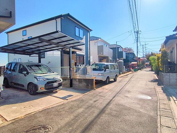 〜Exterior〜 前面道路:西 5m 公道 前面道路は閑静な住宅地をはしる車通りの少ない道路。駐車の出し入れもらくらくです!ご不明点・現地見学のご希望は、お気軽にお問い合わせください!