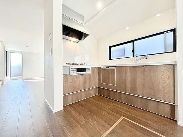 ゆとりあるキッチンではご家族と楽しくお料理ができます。