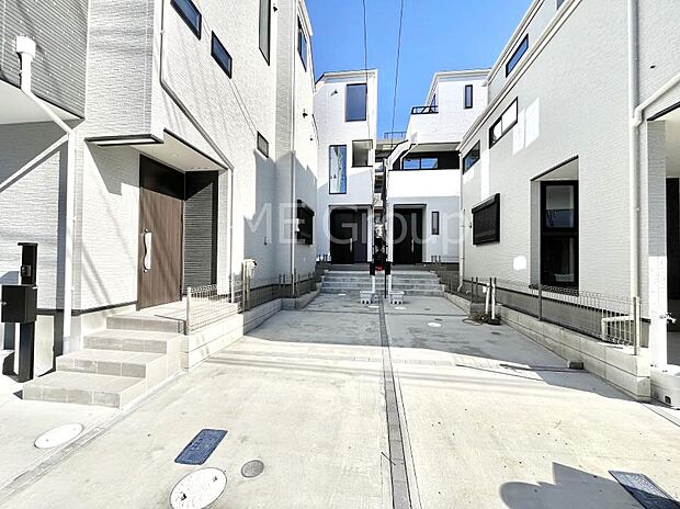 洗練された外観、上質な住空間が広がる室内は永く安心して過ごせる住居です。 