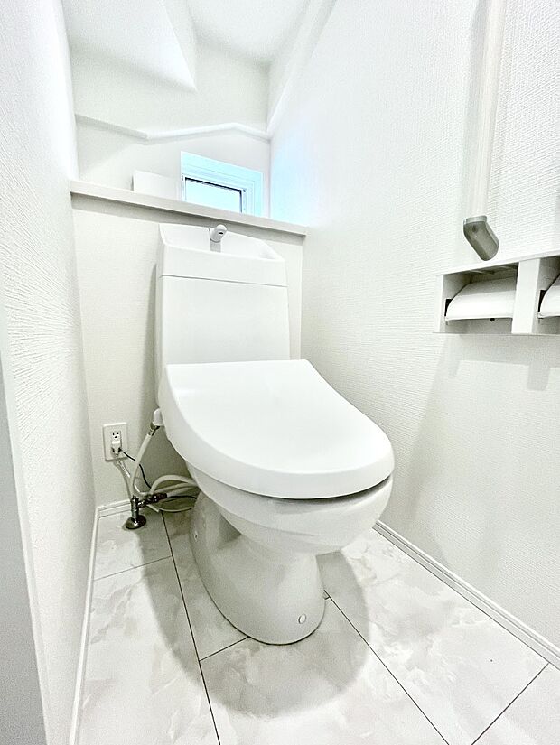 トイレは1階と2階それぞれに配置されていてとても便利です。
