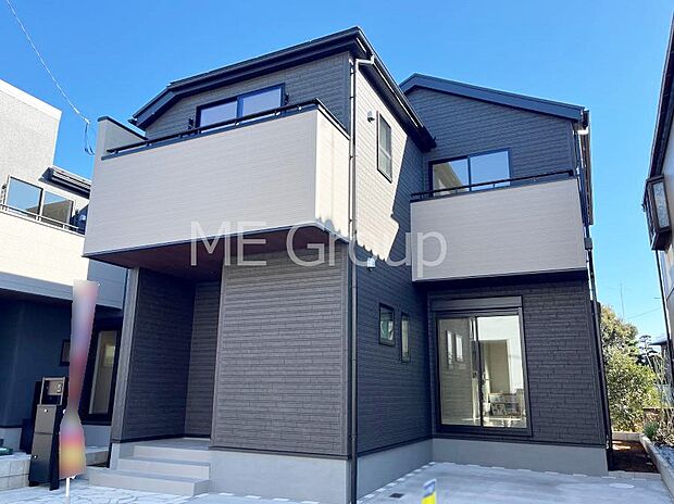 溢れる陽光でご家族の笑顔も輝く